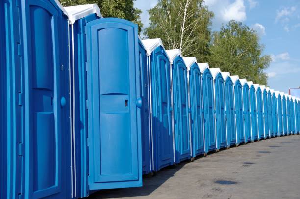 Portable Toilet Options We Offer in Fellsburg, PA